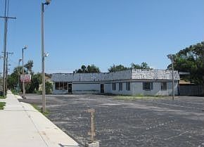 1st image of 1021 S Washington Ave