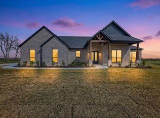 4961 County Road 1098, Celeste, TX 75423