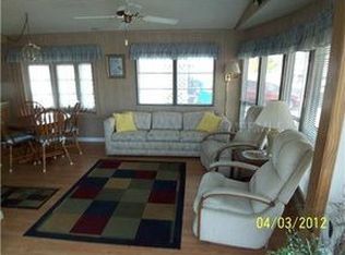 4807 Bobby Ave, Zephyrhills, FL 33541