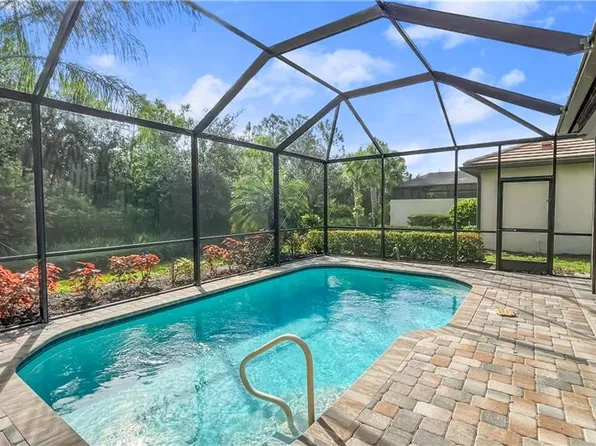 7702 Jacaranda LN, NAPLES, FL 34114