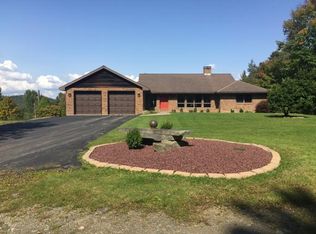 1682 Hawleyton Rd, Binghamton, NY 13903