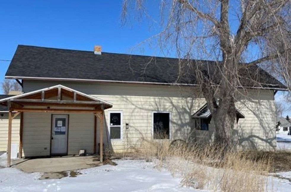 108 Clark Ave, Bainville, MT 59212 Zillow