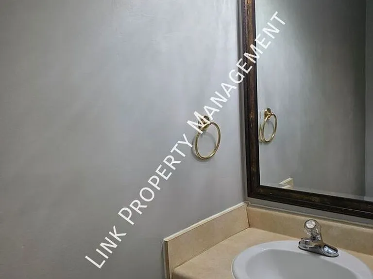 6383 Rim Crest Ln — Photo 16
