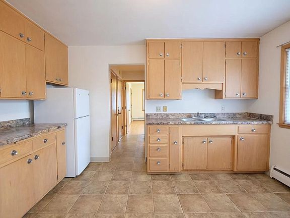 4th image of 1680 Randolph Ave #1