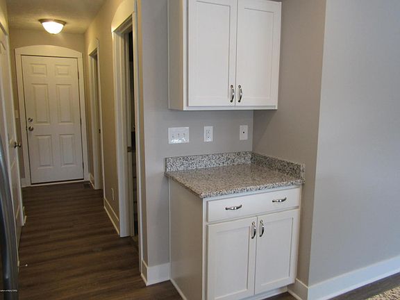 4th image of 358 Barrington Cir #45