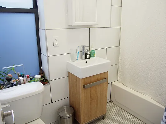 Rented by Evergreen Realty & Investments | media 24