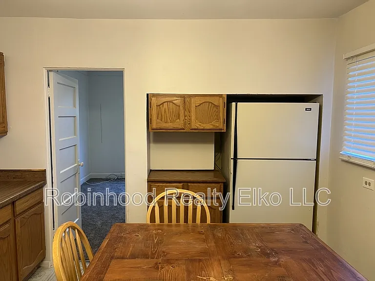 533 8th St #1 — Photo 9