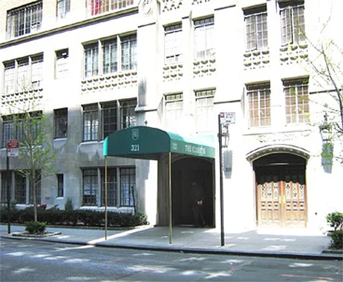 Sold by Vered Realty | media 3