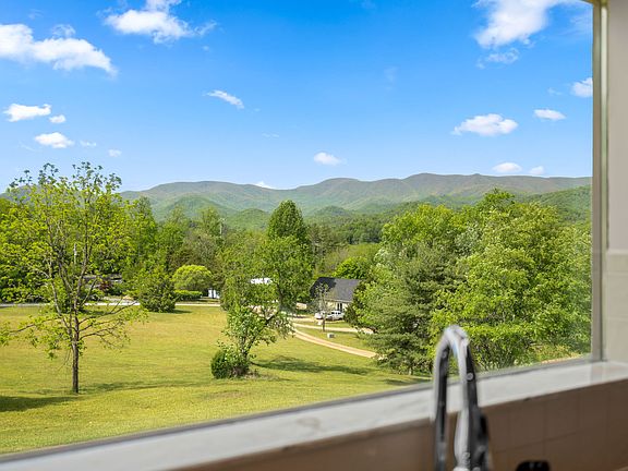 4th image of 208 Quail Ridge Trail