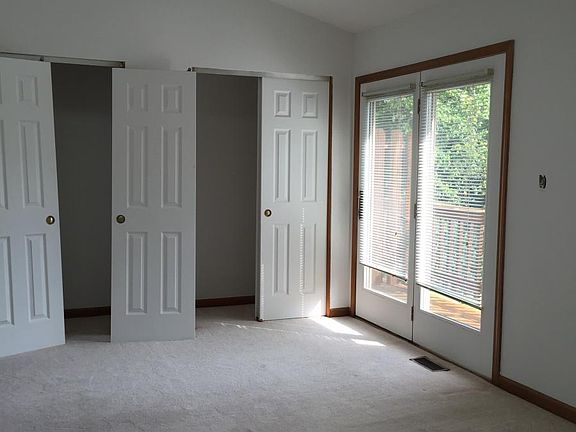 5th image of 5322 Bay Harbor Dr