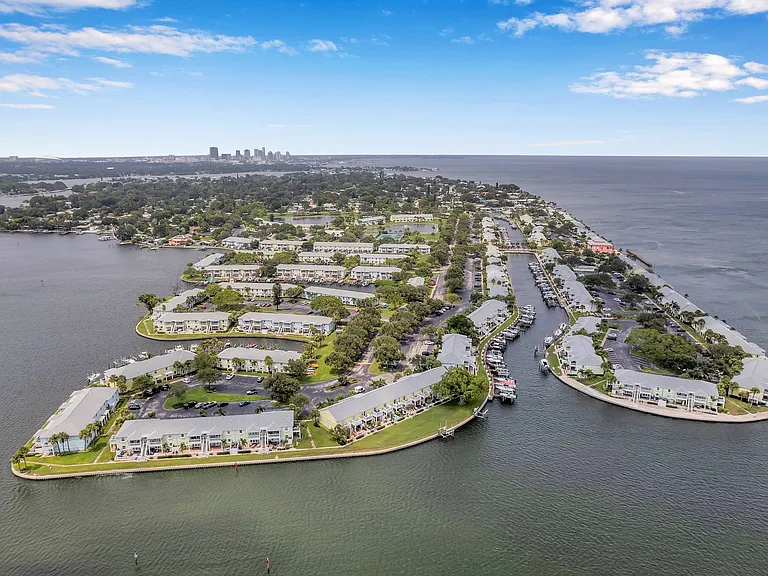 5121 Coquina Key Dr SE #A — Photo 56