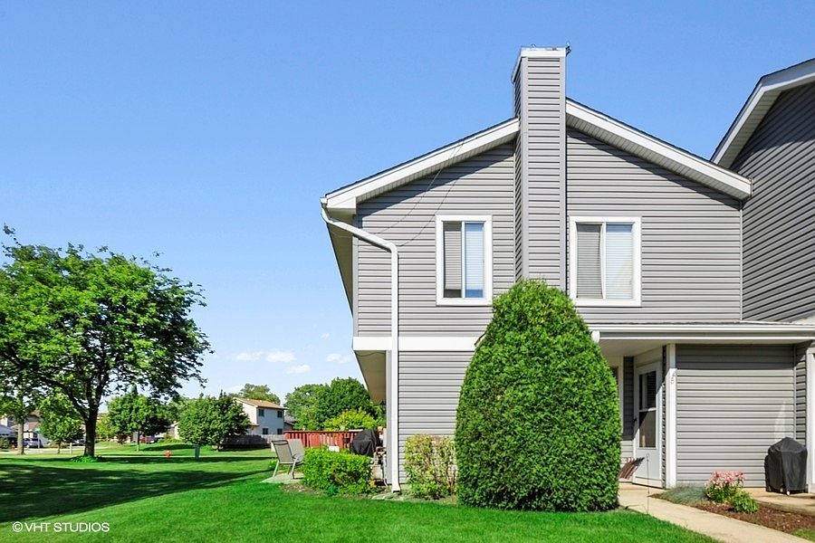 1st image of 2450 Brunswick Cir APT B