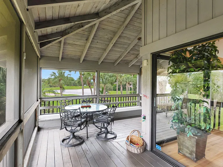 7067 Rain Forest Dr — Photo 24