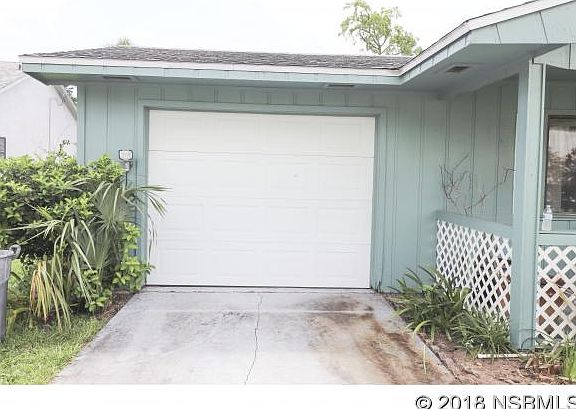 5th image of 1865 Travelers Palm Dr