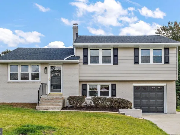 3214 Bristol Dr, Wilmington, DE 19808