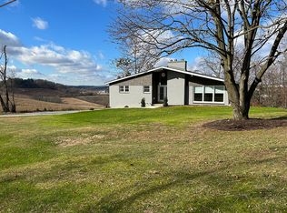 97 Meadows View Rd, Washington, PA 15301