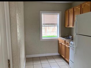 905 E Fayle St APT 2, Baytown, TX 77520