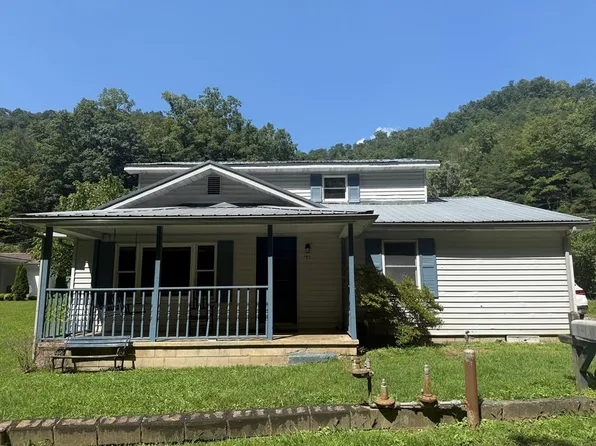 353 Little Crk, Pikeville, KY 41501
