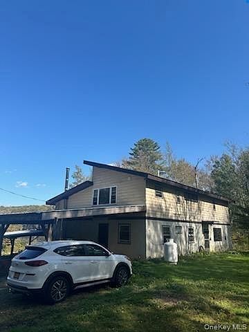 1st image of 10 Dorm Drive
