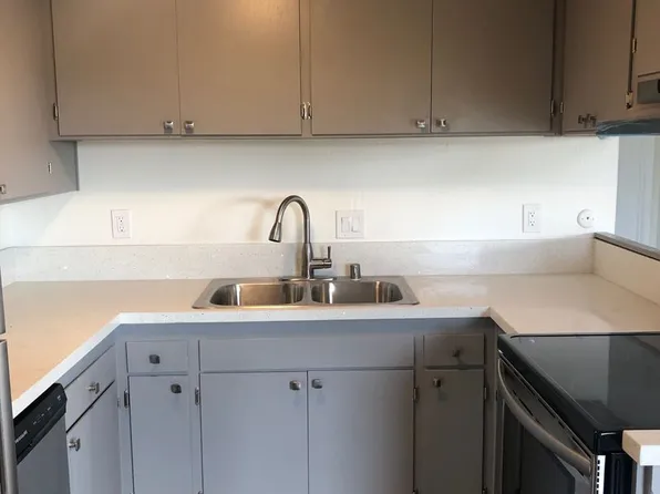 4791 Ingraham St, 4791 Ingraham St #4791C, San Diego, CA 92109