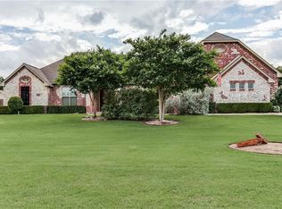 1642 Plum Creek Dr, Midlothian, TX 76065