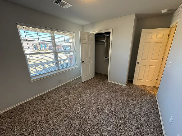 18637 Vivo Dr — Photo 10