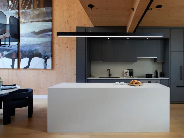 310 Salter St #505, New Westminster, BC V3M 0N7