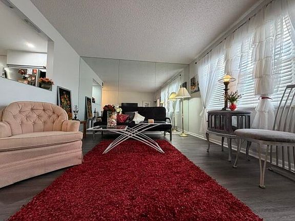 5th image of 3304 Aruba Way APT E2