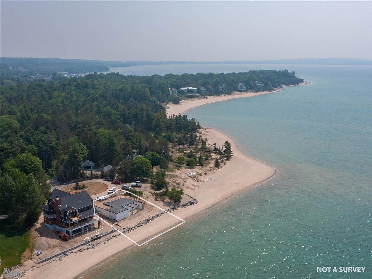 525 Harbor Dr W, Harbor Springs, MI 49740 MLS 470302 Zillow