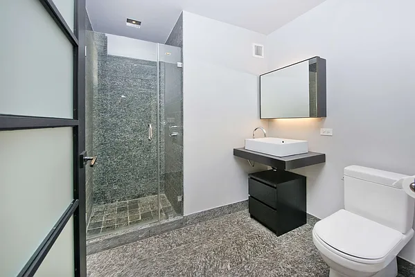 Rented by DYNY Inc | media 26