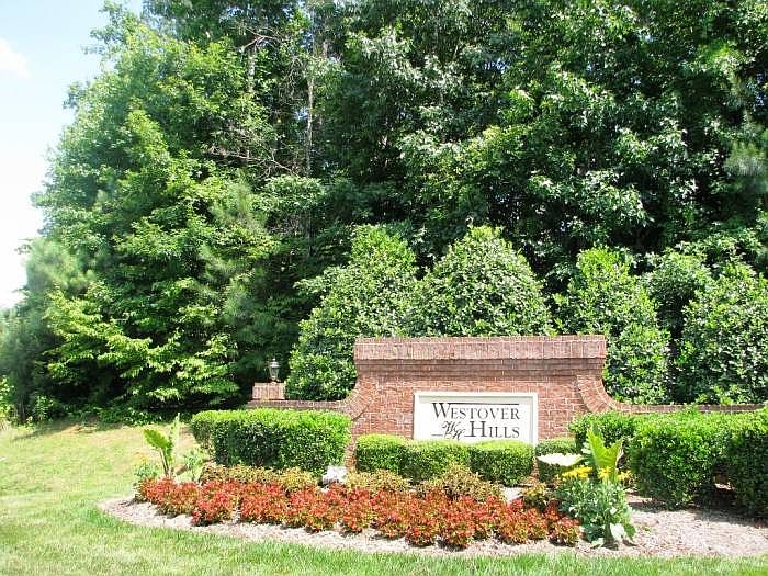 Entrance Sign
