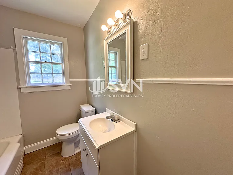 4823 Auburn Dr S — Photo 22