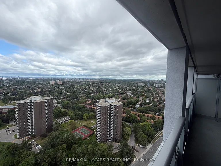 2015 Sheppard Ave E #3605 — Photo 8