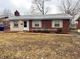 1575 Quendo Ave, Saint Louis, MO 63130