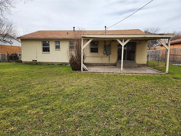 2nd image of 5016 Susan Lee Ln
