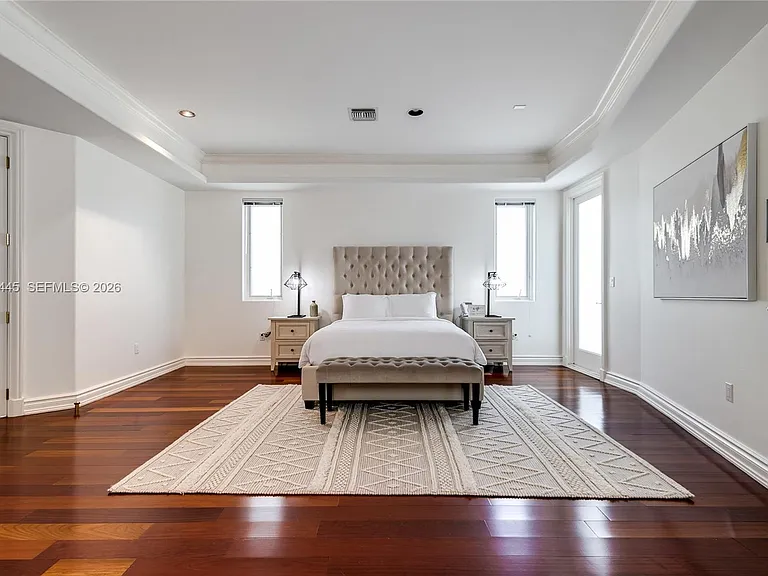 709 Idlewyld Dr — Photo 16