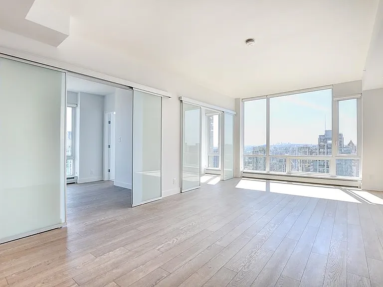 1283 Howe St #3104 — Photo 7