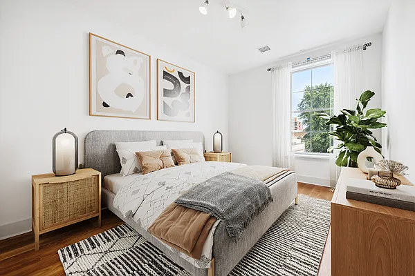 Rented by Douglas Elliman | media 16