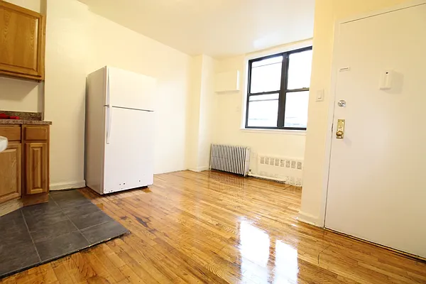 Rented by Highline Residential | media 45