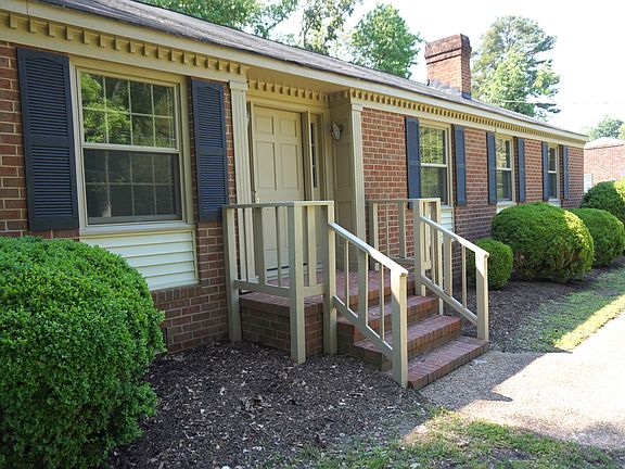 2nd image of 5 Cameron Dr