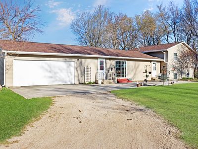 2140 130th Ave Lake Park Ia 51347 Zillow