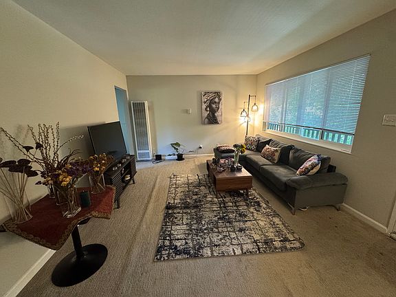 3rd image of 1171 Amarillo Ave