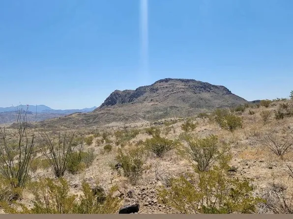 2 Steamboat Rd, Terlingua, TX 79852