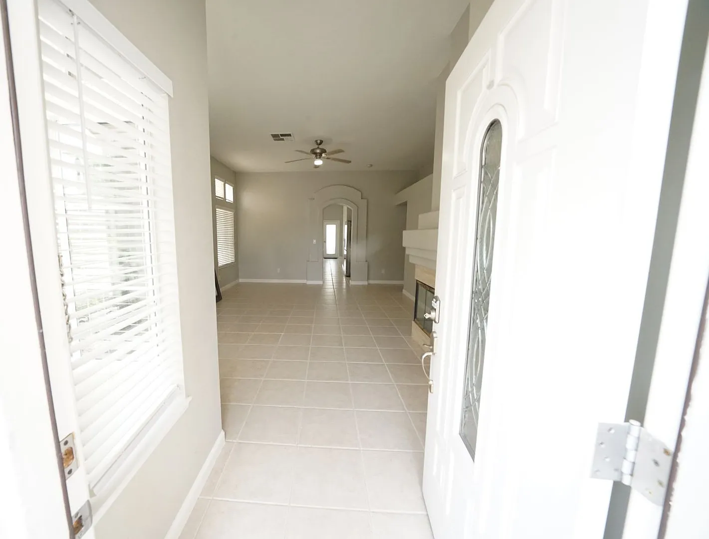 Showings Available Now — Photo 4