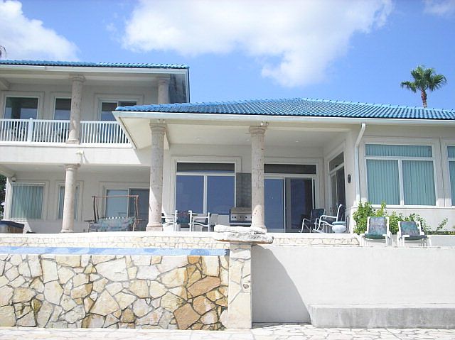 1st image of 210 Beach Blvd