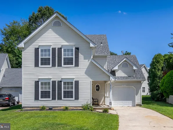 411 Amesbury Pl, Glassboro, NJ 08028