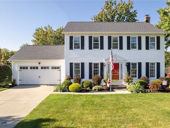 928 Lancaster Dr, Medina, OH 44256