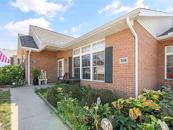 2nd image of 2457 Barrington Way Unit 308