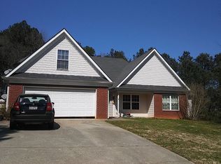 501 Twelve Oaks Dr, Winder, GA 30680
