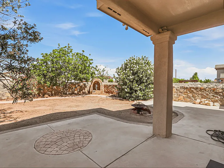 4541 Joseph Rodriguez Dr — Photo 7